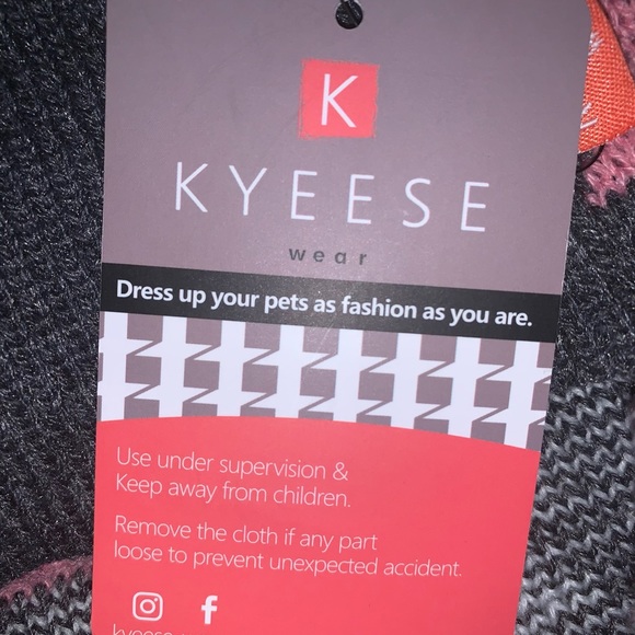 Pet Sweater - Picture 4 of 7